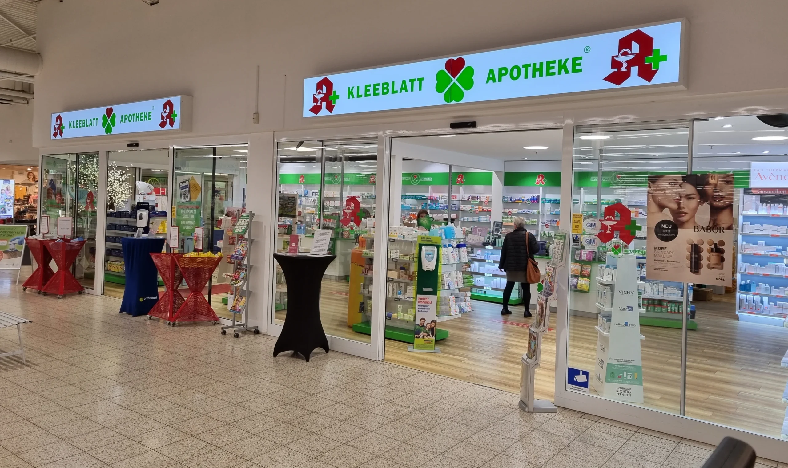Apotheke Aussen